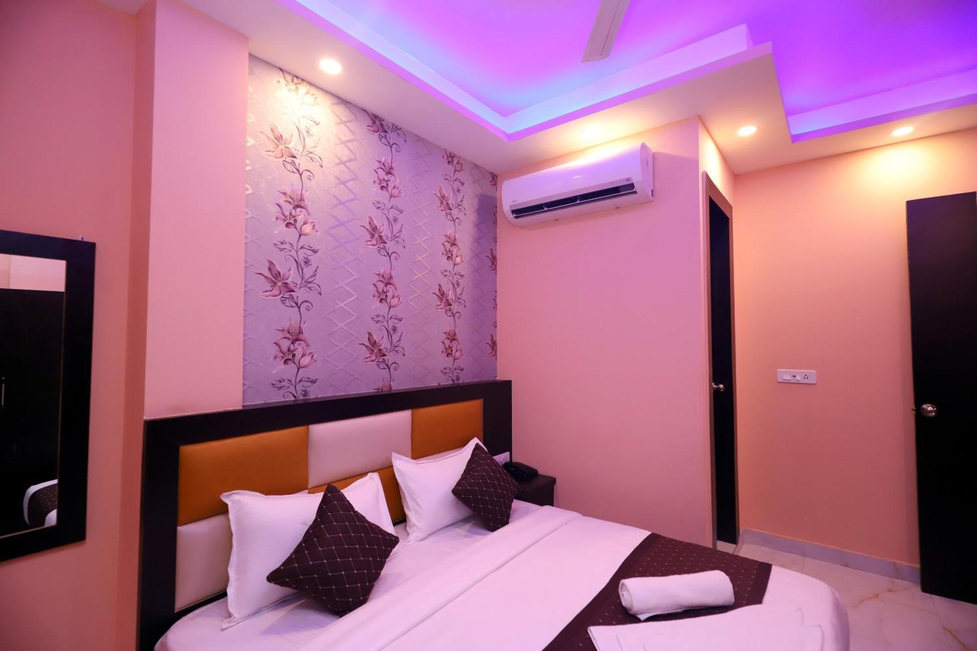 Suites Admiral Delhi Airport Yeni Delhi Dış mekan fotoğraf